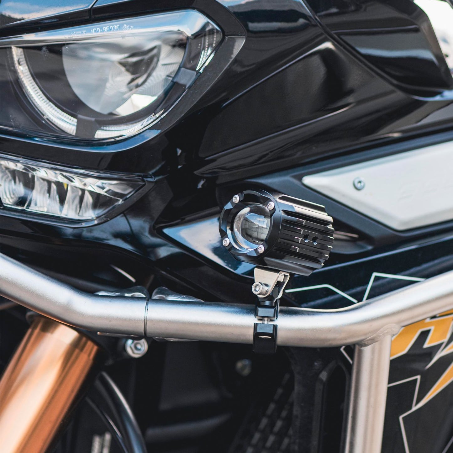 faretti ausiliari moto MIDLAND LED 6000 LM