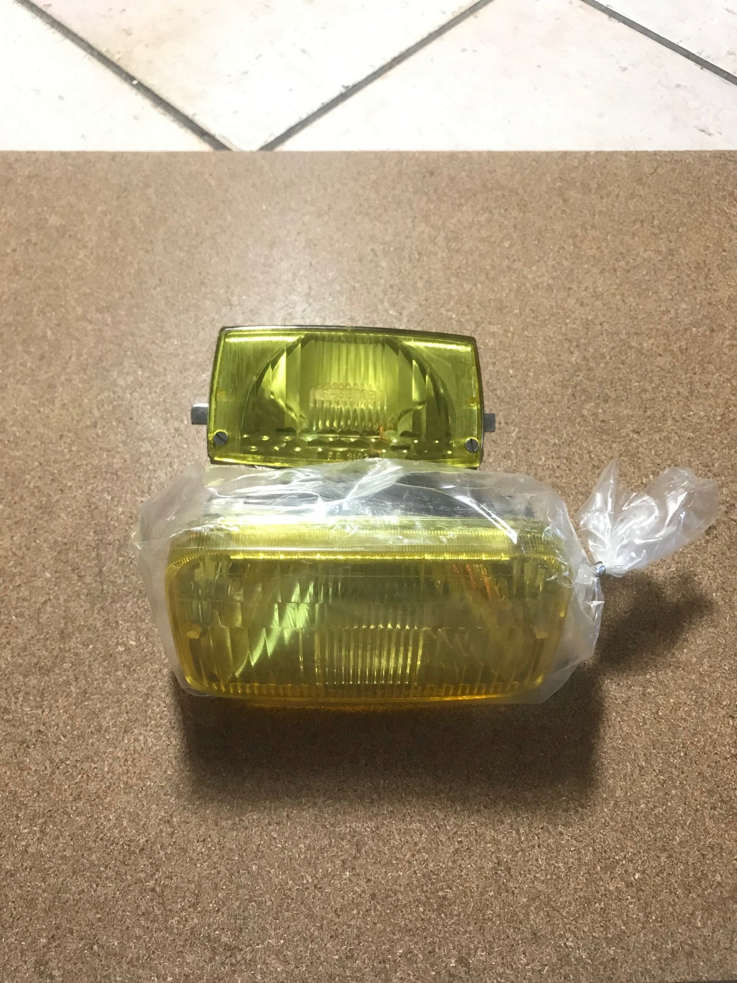 HEADLIGHT LIGHT UNIT PIAGGIO BRAVO/SUPER BRAVO/P/PV BOSATTA F273