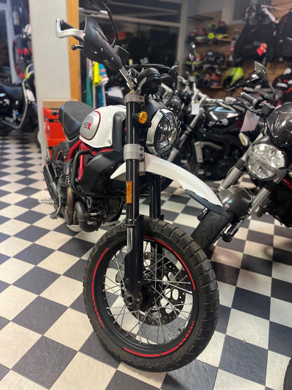 ducati scrambler desert sled 800