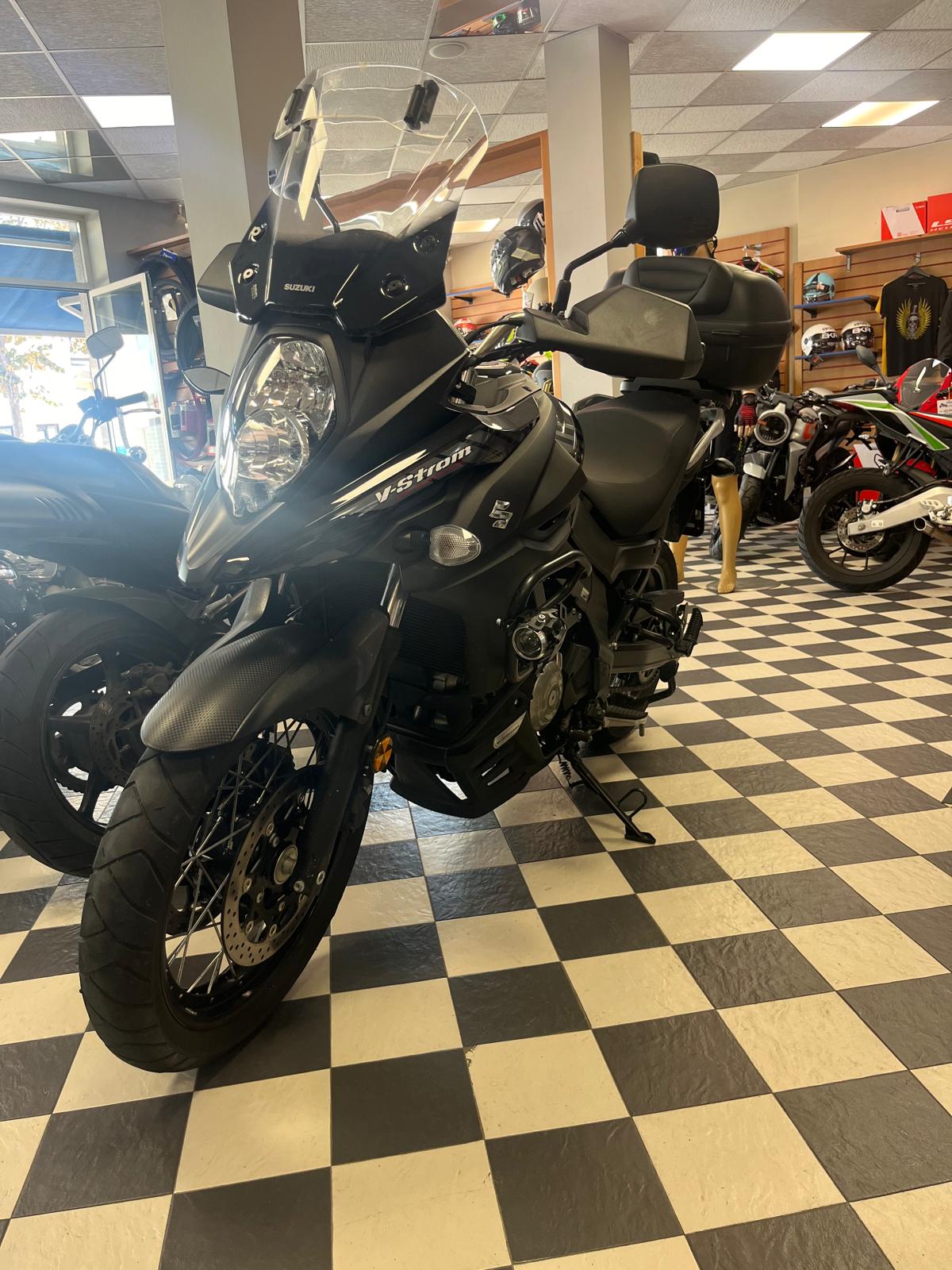 SUZUKI V-STROM 650 2019 8290 KM