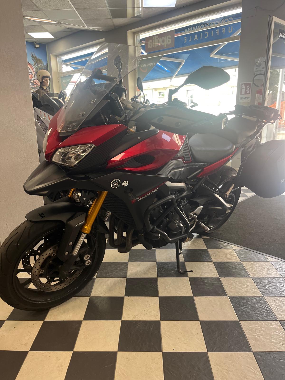 TRACER YHAMA 900 2015