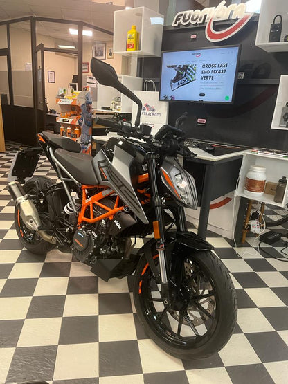 KTM DUKE 125 2022