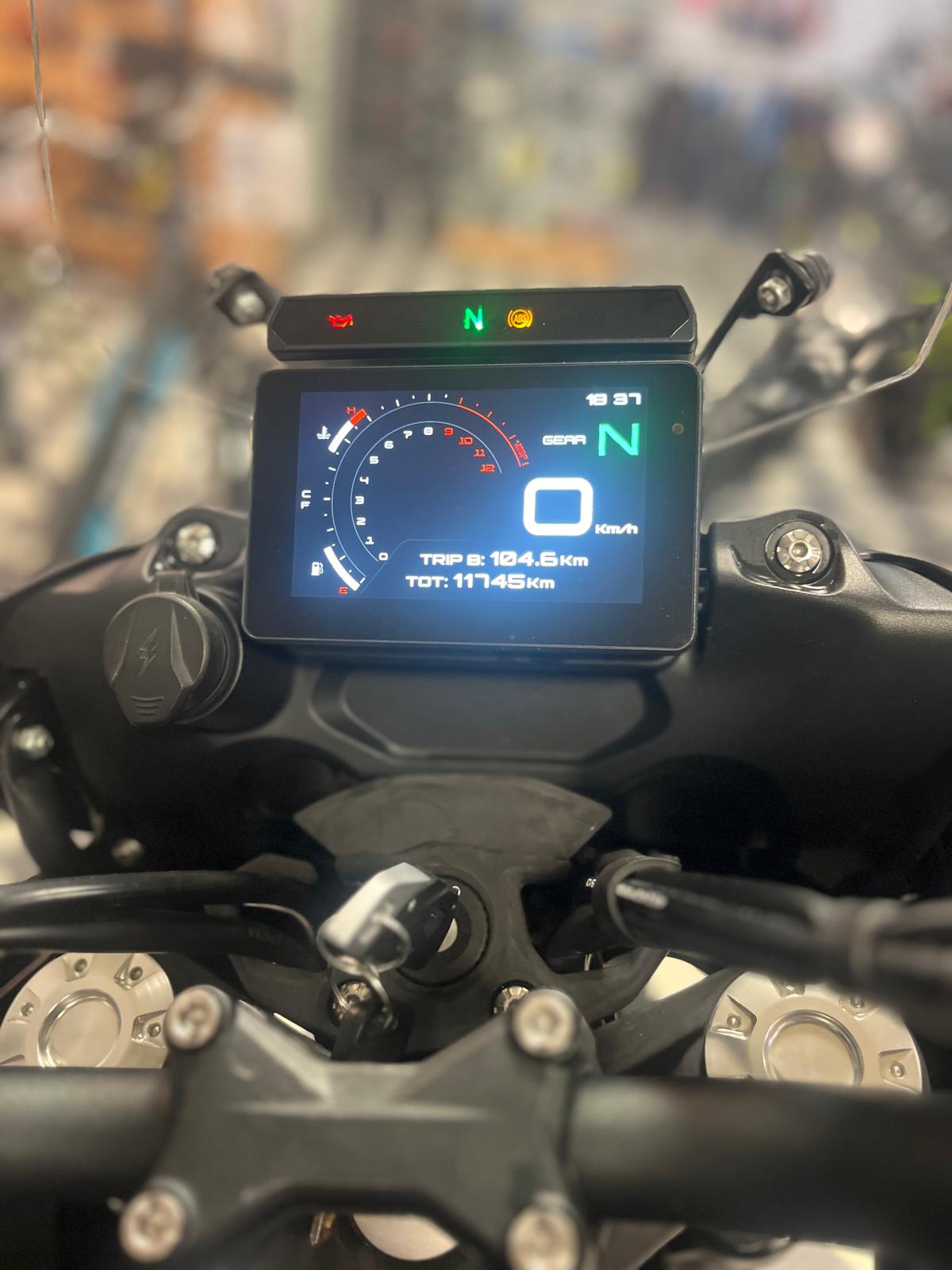 BENELLI TRK 702 X 2024 KM 11700