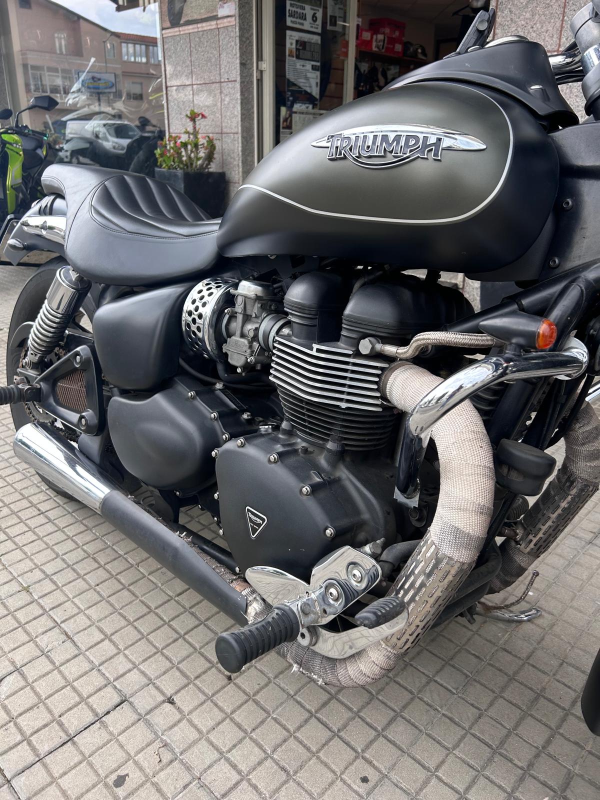 Triumph Speed Master 900 2009