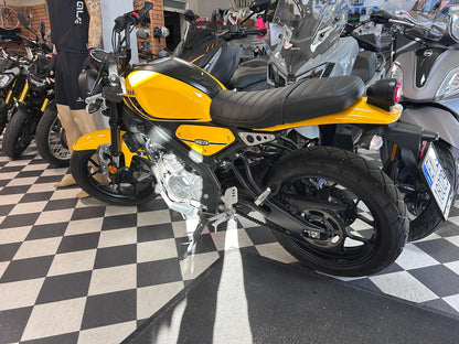 XSR 125 YAMAHA 2021