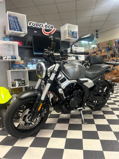 Voge 500 2025 km 3000