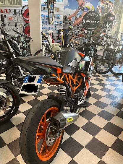 MOTORCYCLE KTM RC 390 2015