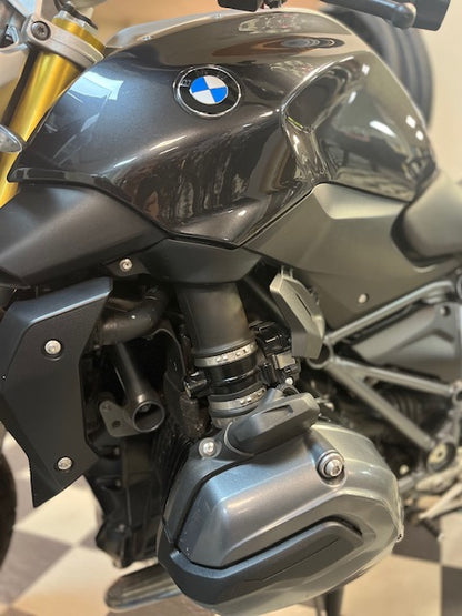 BMW R 1200 R MOTORCYCLE