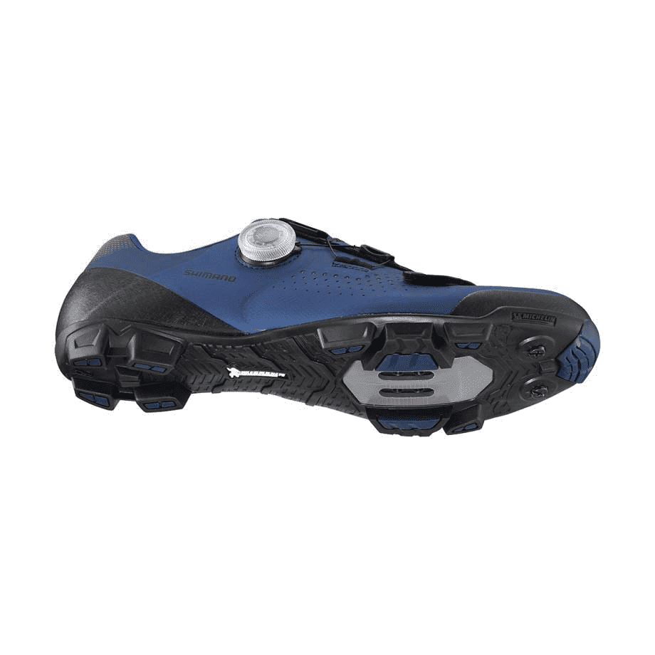 Le scarpe Shimano XC501